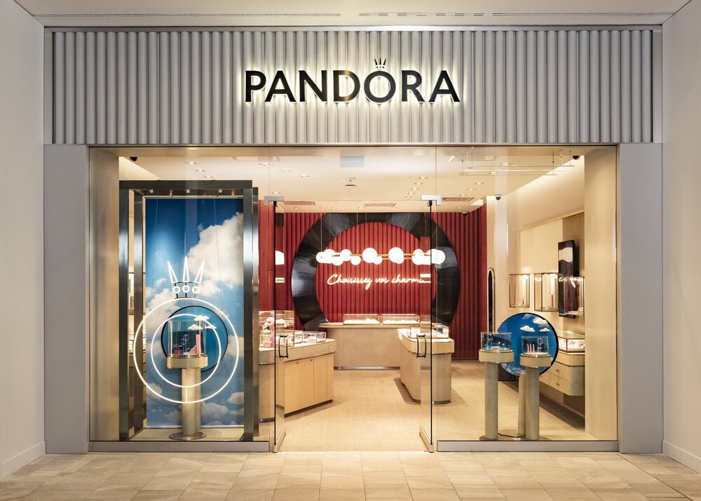  Pandora Lancia la Prima Collezione di Gioielli in Argento e Oro 100% Riciclati